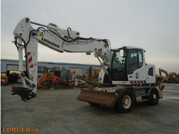 Ratastel ekskavaator LIEBHERR A 918