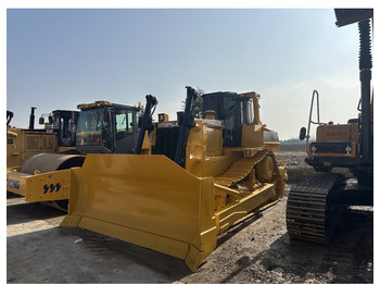 Buldooser CATERPILLAR D8R