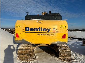 Lintekskavaator Komatsu PC 210 LC-11: pilt 2