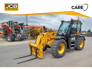 Teleskooplaadur JCB