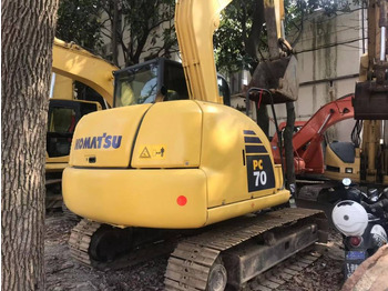 Lintekskavaator KOMATSU PC70-8