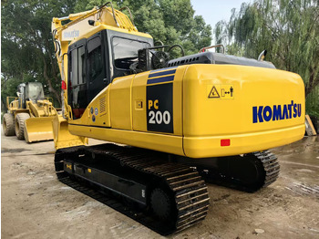 Lintekskavaator KOMATSU PC200-7