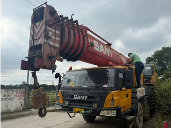 Autokraana SANY
