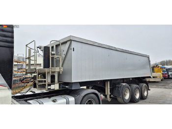 Kallur-poolhaagis LANGENDORF