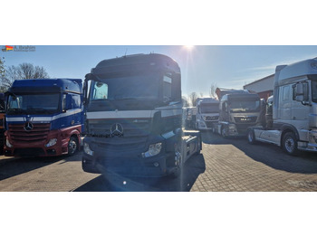 Sadulveok MERCEDES-BENZ Actros 1840