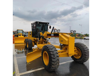 Teehöövel CATERPILLAR 140K