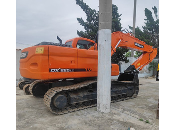 Lintekskavaator DOOSAN DX225LC-7