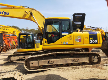 Lintekskavaator KOMATSU PC200-7