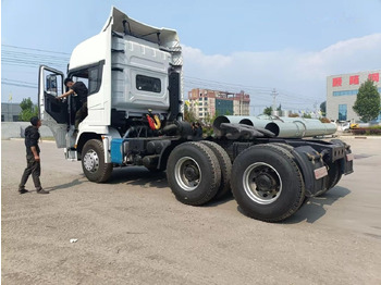 Sadulveok Shacman X3000: pilt 2 Sadulveok Shacman X3000: pilt 2