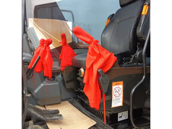 Lintekskavaator SANY