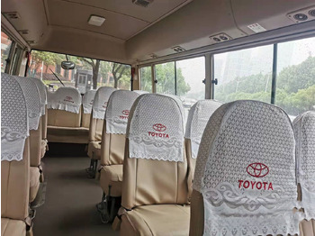 Toyota Coaster liising Toyota Coaster: pilt 1