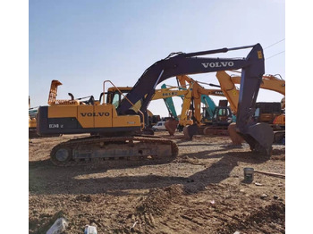 Lintekskavaator Volvo EC240LC: pilt 4