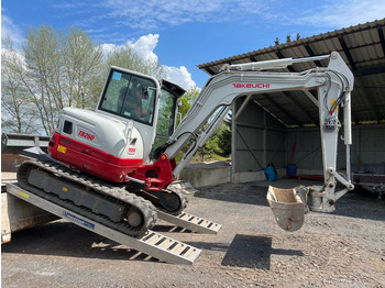 Miniekskavaator TAKEUCHI