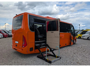 Väikebuss IVECO Daily