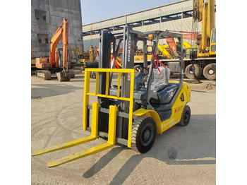 Diiseltõstuk KOMATSU