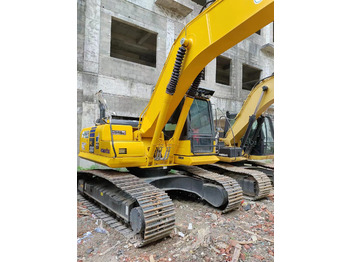 Lintekskavaator KOMATSU PC200-8