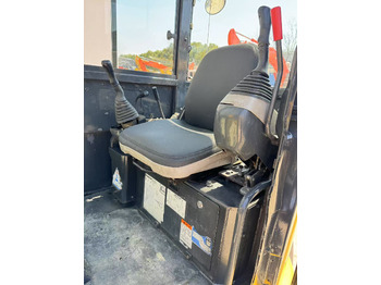 Miniekskavaator KOMATSU PC35MR: pilt 3