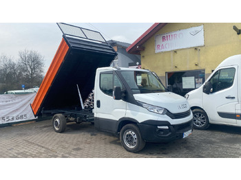 Tarbesõiduk kallur IVECO Daily
