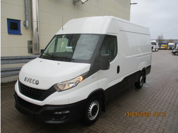 Kaubik IVECO Daily 35s16