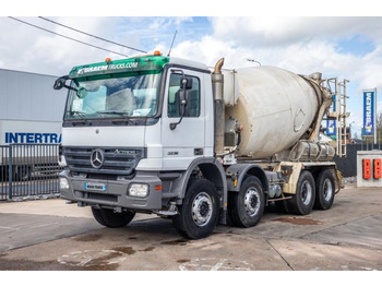 Autobetoonisegisti MERCEDES-BENZ Actros 3236