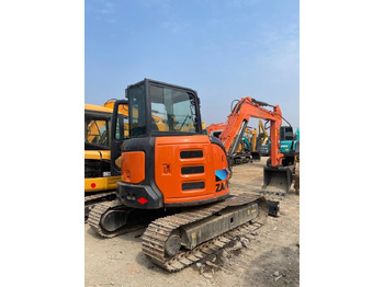 Miniekskavaator HITACHI ZX55