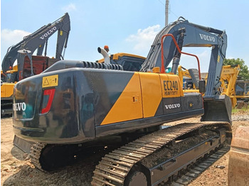 Lintekskavaator VOLVO EC240