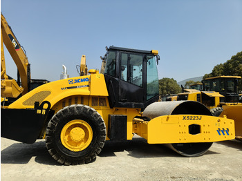 Tihendaja XCMG XS223J