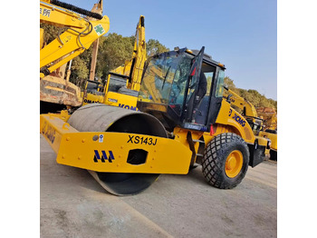 Tihendaja XCMG XS143J
