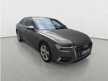 Sedaan AUDI