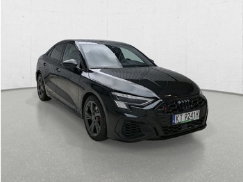 Sedaan AUDI