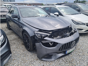 Sedaan MERCEDES-BENZ