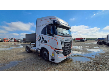 Sadulveok IVECO