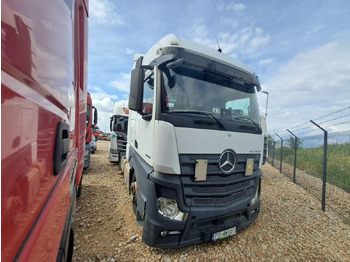Sadulveok MERCEDES-BENZ Actros