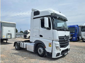 Sadulveok MERCEDES-BENZ Actros