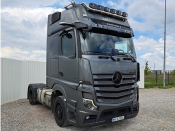 Sadulveok MERCEDES-BENZ Actros