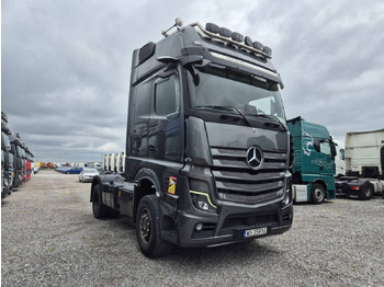 Sadulveok MERCEDES-BENZ Actros