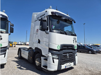 Sadulveok RENAULT T 520