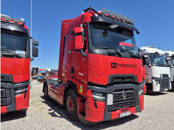 Sadulveok RENAULT T 520