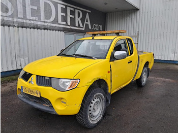 Auto MITSUBISHI L200
