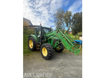 Traktor JOHN DEERE 6320