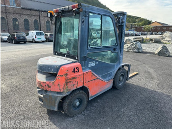 2008 Toyota Toyota Tonero 25 8FDF25 Gaffeltruck / Motvektstruck liising 2008 Toyota Toyota Tonero 25 8FDF25 Gaffeltruck / Motvektstruck: pilt 3
