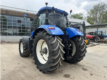 Traktor New Holland T7.235: pilt 5