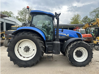 Traktor New Holland T7.235: pilt 4