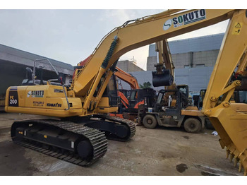 Lintekskavaator KOMATSU PC210