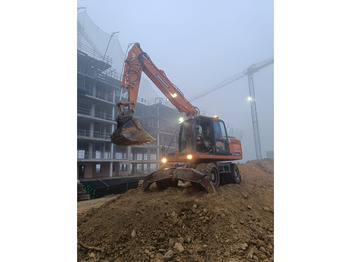 Ratastel ekskavaator Doosan DX140W-3 *coming soon*: pilt 3