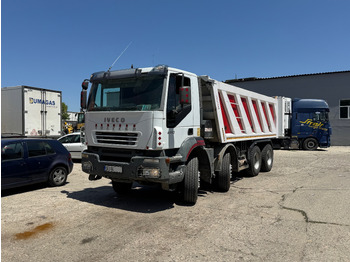 Veoauto IVECO EuroTrakker