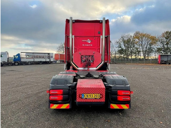DAF XF 530 Twensteer Special interior. Full Air suspension Hydr. system liising DAF XF 530 Twensteer Special interior. Full Air suspension Hydr. system: pilt 4