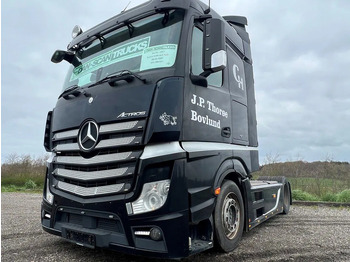 Sadulveok MERCEDES-BENZ Actros 1843