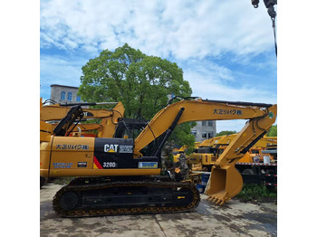 Lintekskavaator CATERPILLAR 320D2