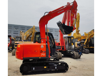 Miniekskavaator HITACHI ZX70